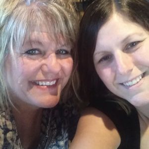 Meet your Posher, Connie